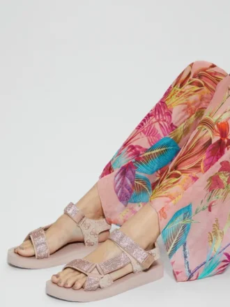 Nylaha platte Sandalen mit Strass
