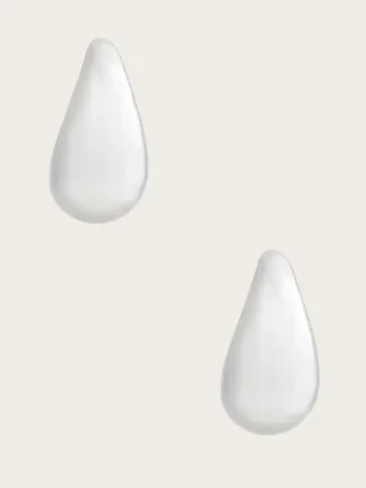 Oorbel in druppelvorm