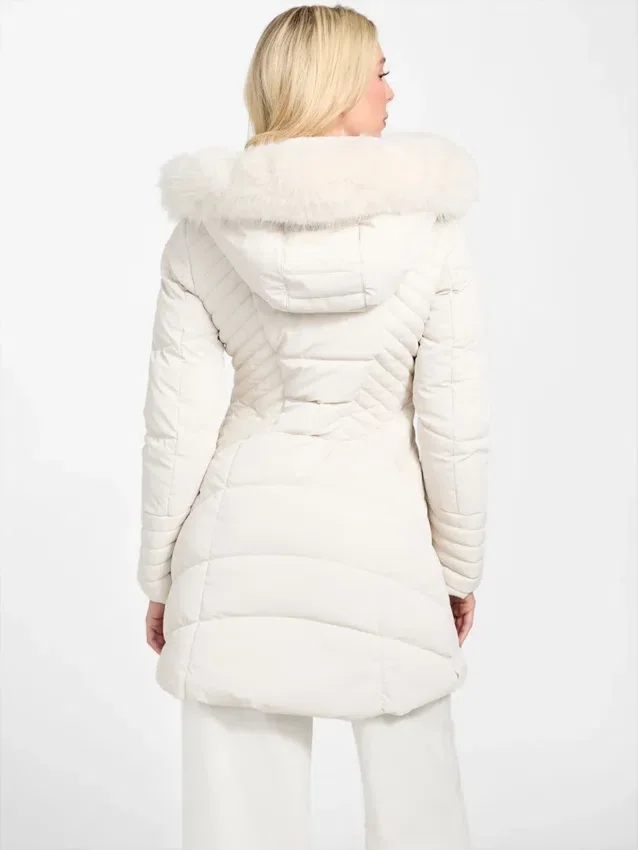 Oxana pufferjas met capuchon Oxana pufferjas met capuchon