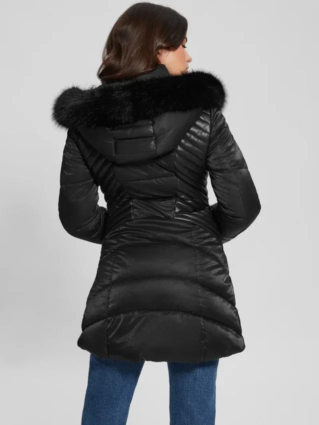 Oxana pufferjas met capuchon Oxana pufferjas met capuchon