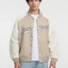 Raglan-varsityjas