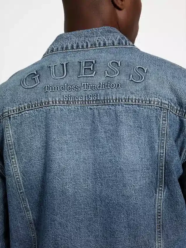 Relaxed denim truckerjas Relaxed denim truckerjas