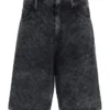 Relaxed short