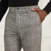 Roger chino broeken Roger chino broeken