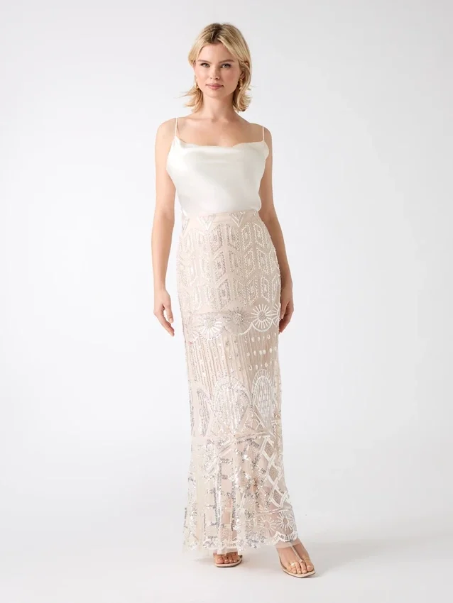 Rok met kristallen borduursels Rok met kristallen borduursels