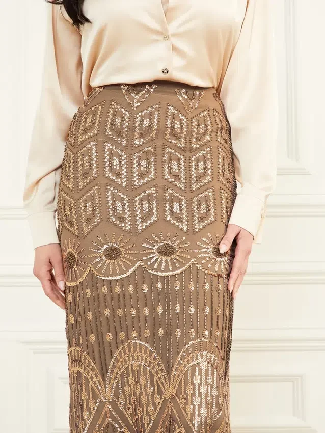 Rok met kristallen borduursels Rok met kristallen borduursels