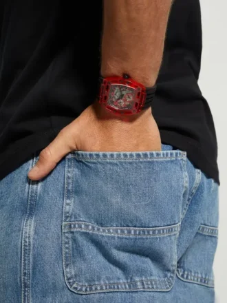 Rood chronograafhorloge