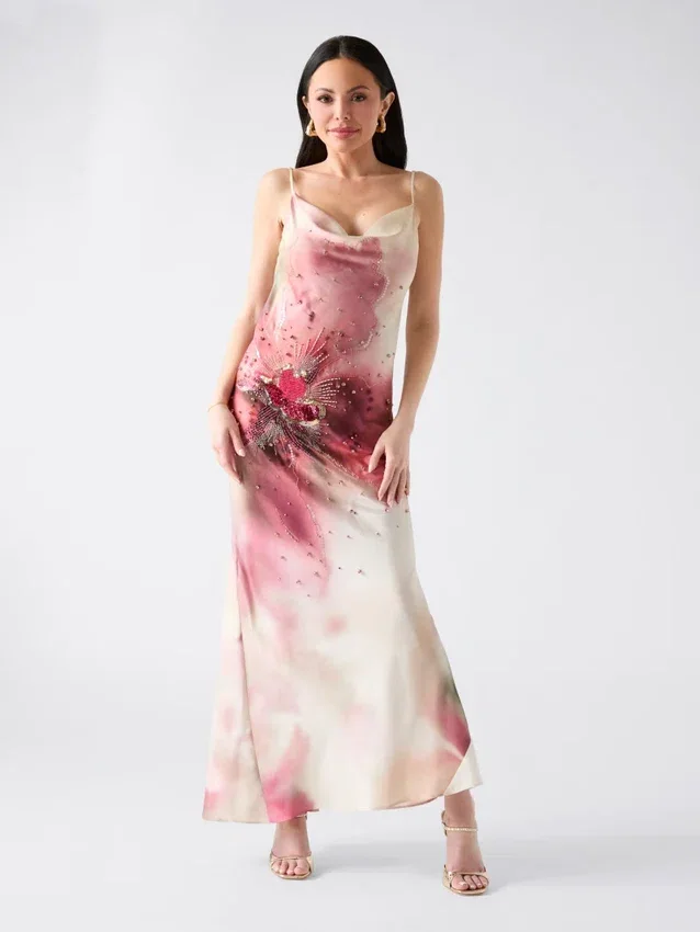 Sara versierde maxi-jurk Sara versierde maxi-jurk