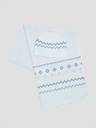 Set met jacquard muts en sjaal Set met jacquard muts en sjaal