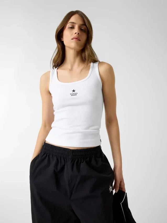 Slanke tanktop met geborduurde ster Slanke tanktop met geborduurde ster