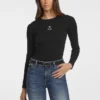 Slim ribgebreid T-shirt met ster Slim ribgebreid T-shirt met ster