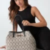 Sophia Shopper Sophia Shopper
