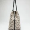 Sophia Shopper Sophia Shopper