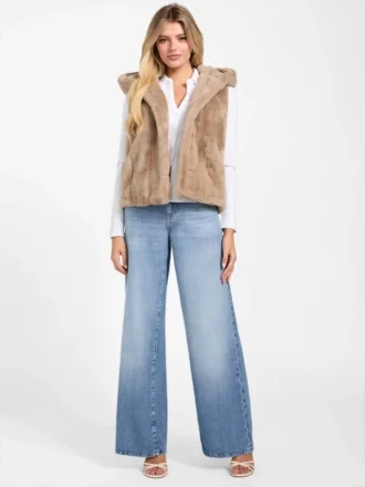 Sophy gilet met capuchon van imitatiebont