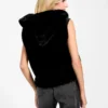 Sophy gilet met capuchon van imitatiebont