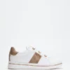 Stew 4G Logo Sneaker