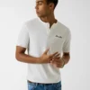 T-shirt met geborduurd logo T-shirt met geborduurd logo