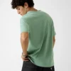 T-shirt met geborduurd logo