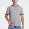 T-shirt met ronde hals en logo T-shirt met ronde hals en logo