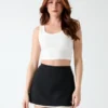 Tanktop van ribgebreid materiaal Tanktop van ribgebreid materiaal