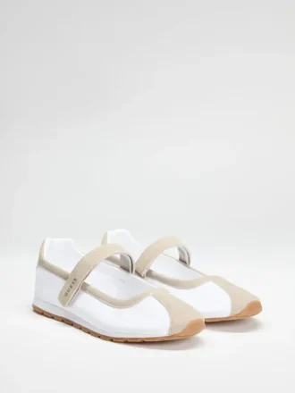Treece Logo ballerina’s
