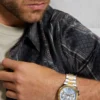 Tweekleurig en blauw multifunctioneel horloge Tweekleurig en blauw multifunctioneel horloge