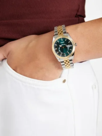 Tweekleurig en groen multifunctioneel horloge