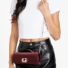 Zalina satijnen clutch met handvat