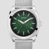 Zilverkleurig en groen analoog horloge Zilverkleurig en groen analoog horloge