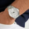 Zilverkleurig multifunctioneel horloge Zilverkleurig multifunctioneel horloge
