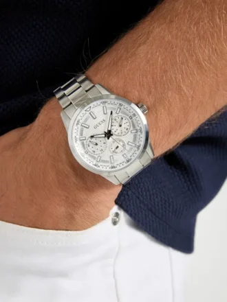 Zilverkleurig multifunctioneel horloge