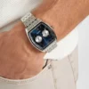 Zilverkleurig multifunctioneel horloge Zilverkleurig multifunctioneel horloge
